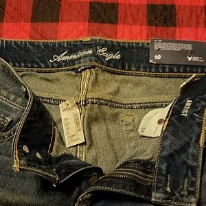 American Eagle size 10 Artist Crop Jeans
